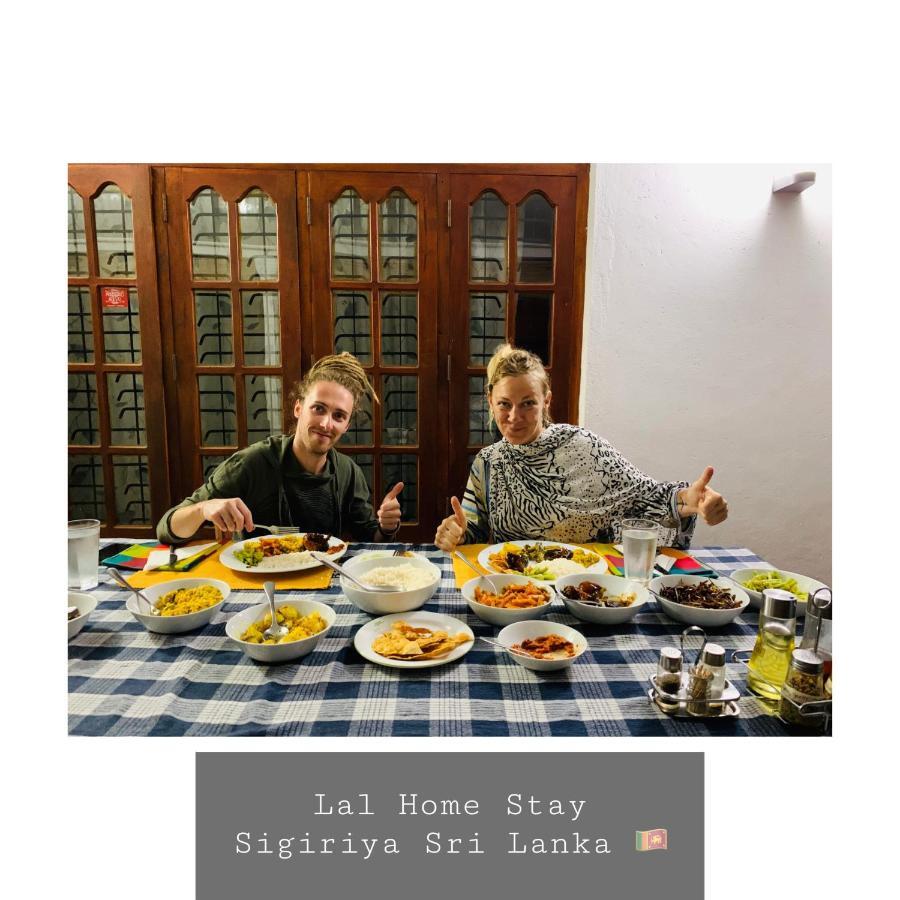 Lal Home Stay Sigiriya Ngoại thất bức ảnh